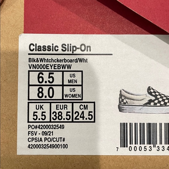 Vans - Picture 10 of 10